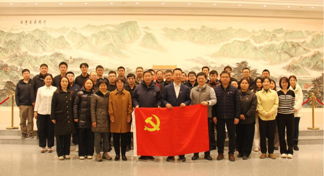 必赢app官网赴京华实践主题教室开展专题教育学习活动